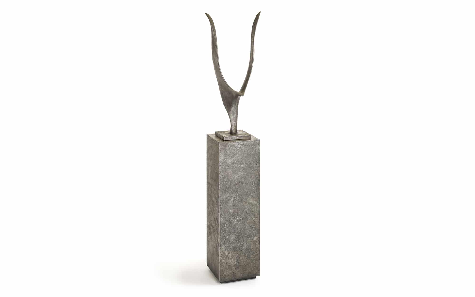 Sculptuur Charlie Grey Zuil, grijze vogel op zuil