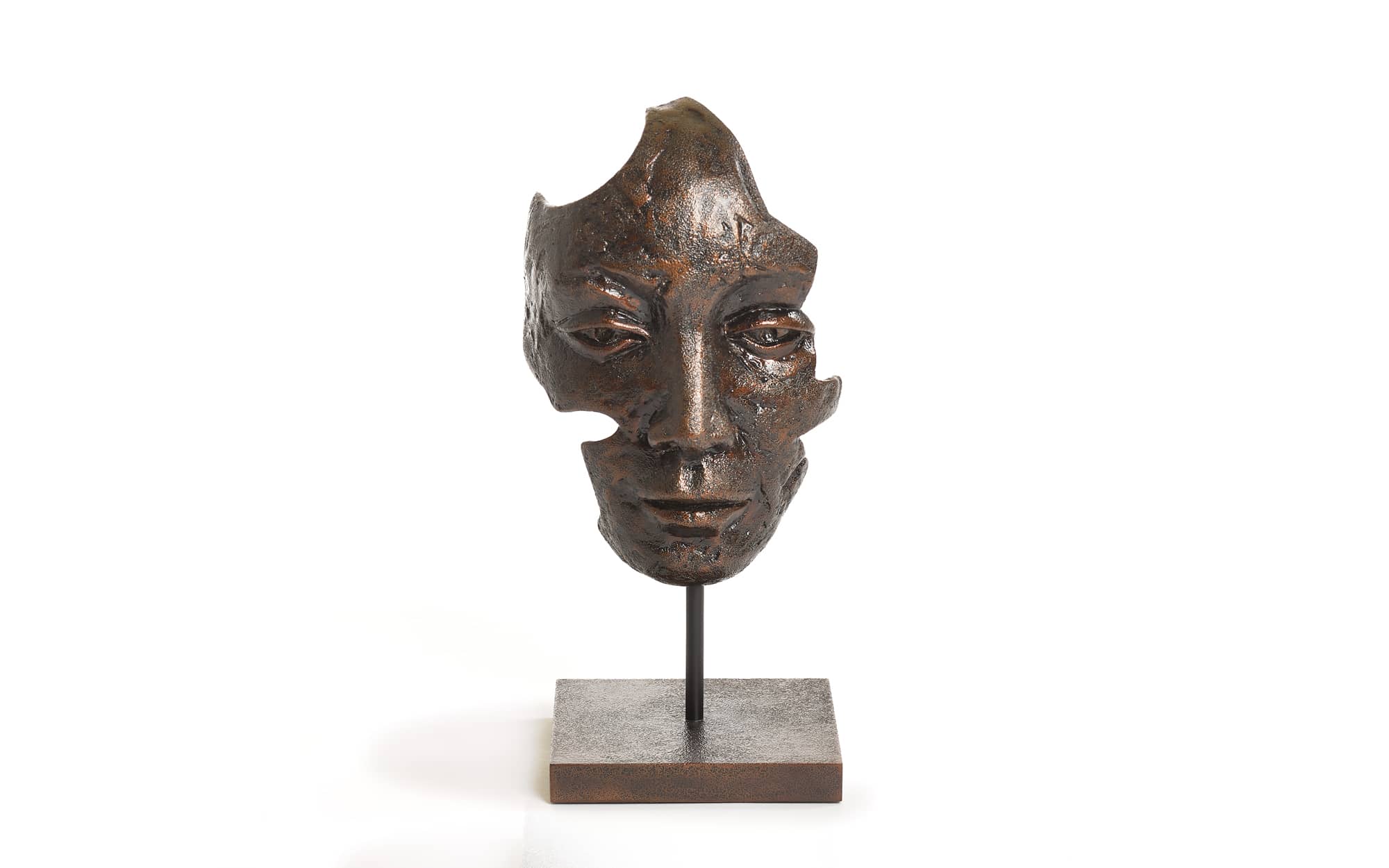 Sculptuur Luca Brown, masker bruine kleur